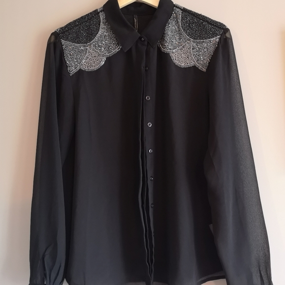 Beaded blouse - Picture 2 of 2